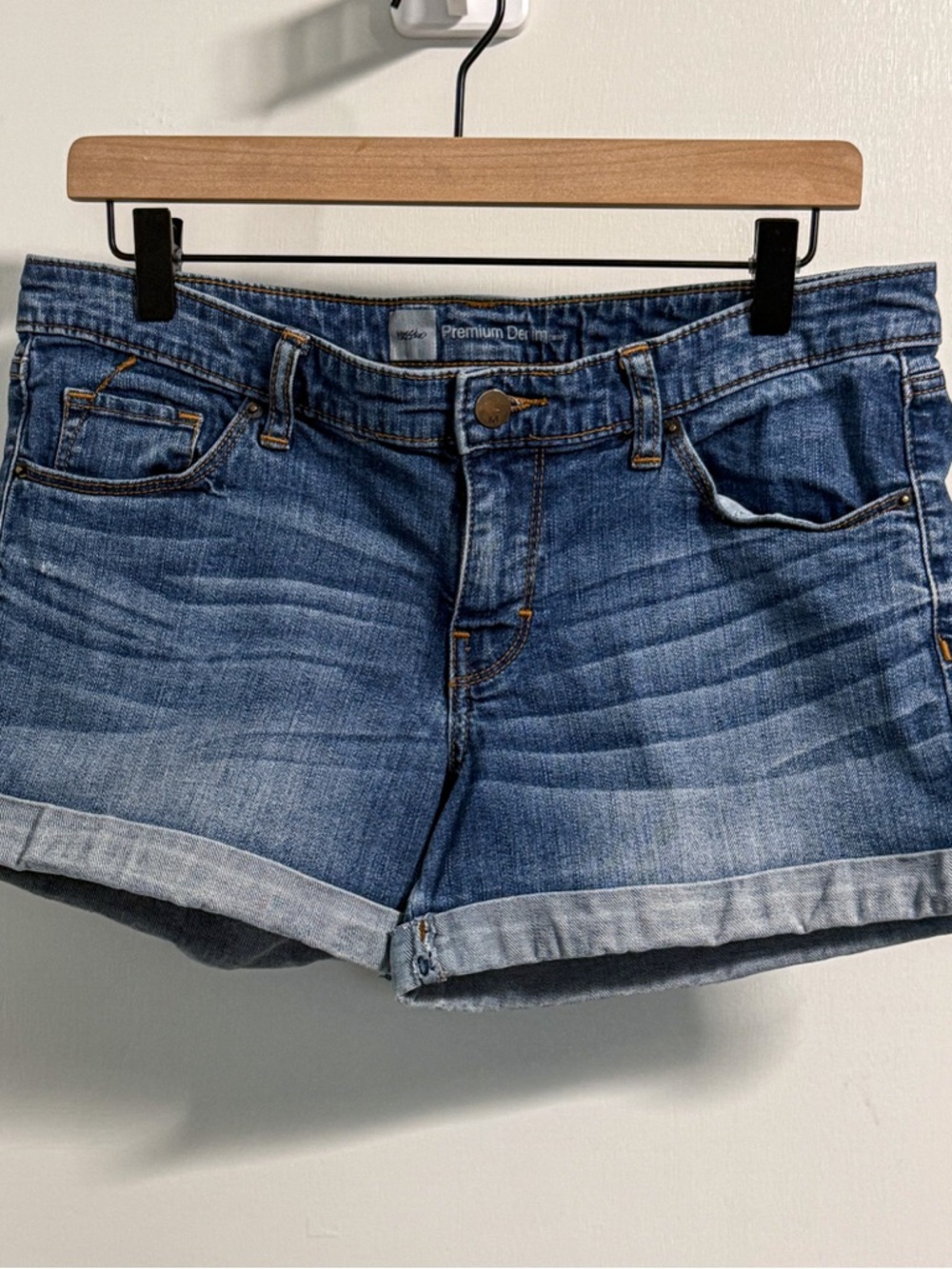 Mossimo Denim Cuffed Shorts Medium Wash Whiskered Size 10